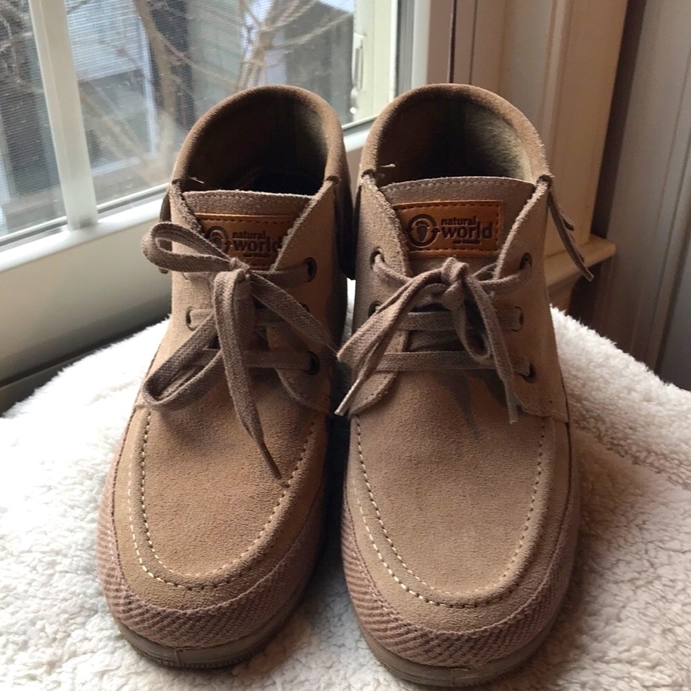 Genuine Suede fringe Moccasins booties. Excellent Cond. Worn twice. EU Sz 36.